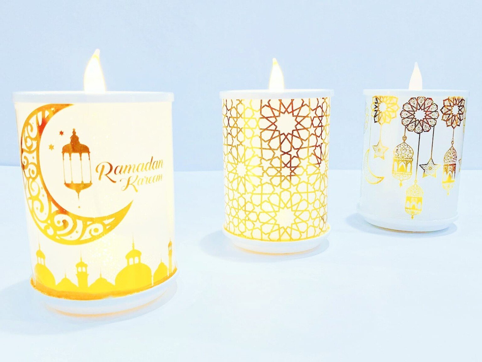 فانوس كوب شمعة مضئ رمضان كريم